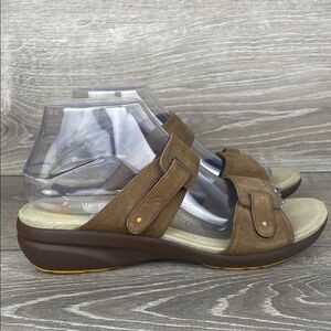 Dansko Isabel Brown Nubuck Women’s Sz 8.5-9/EU 39 Slip On Hook & Loop Sandals